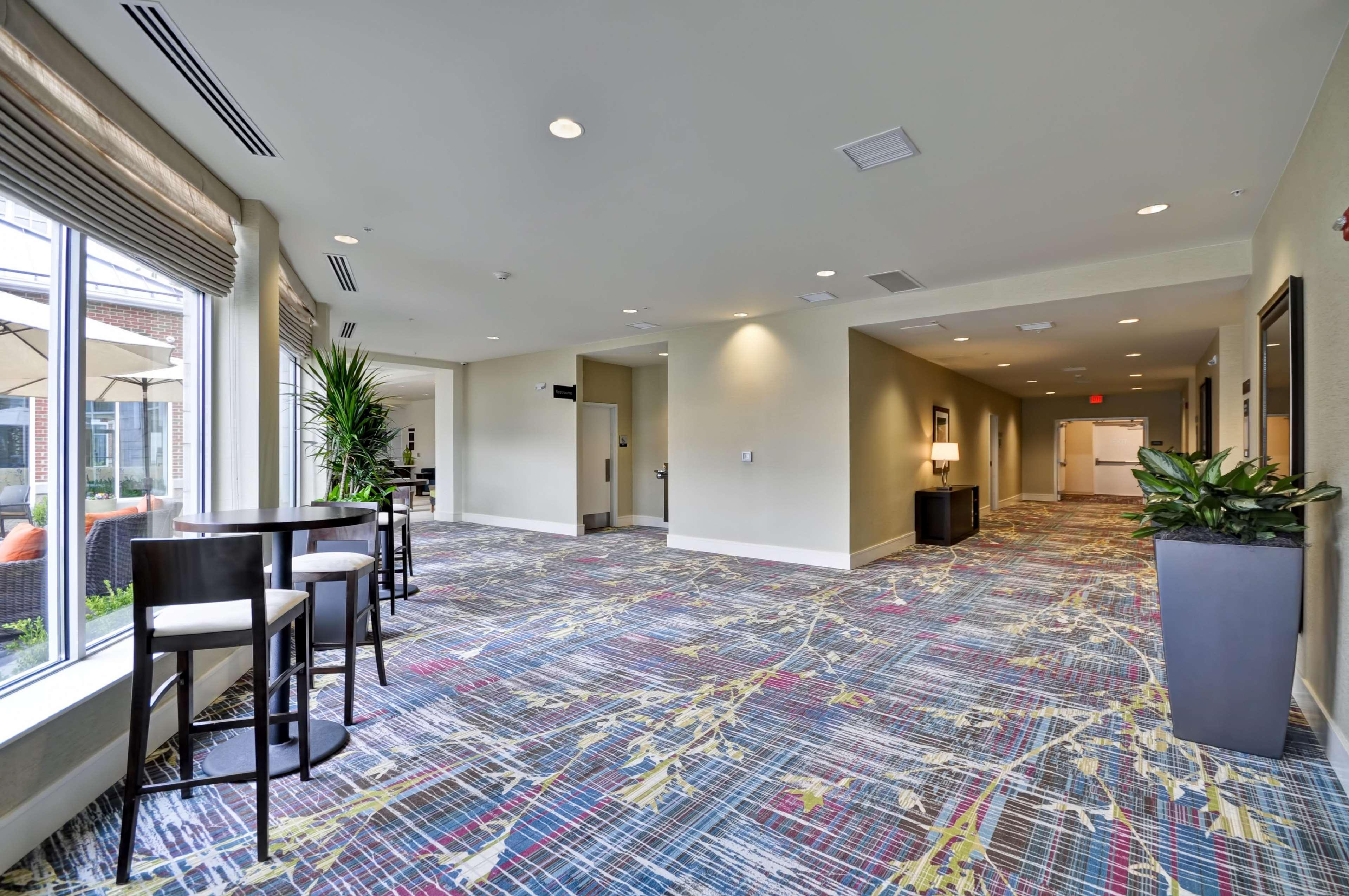 Hilton Garden Inn Detroit Трой Экстерьер фото