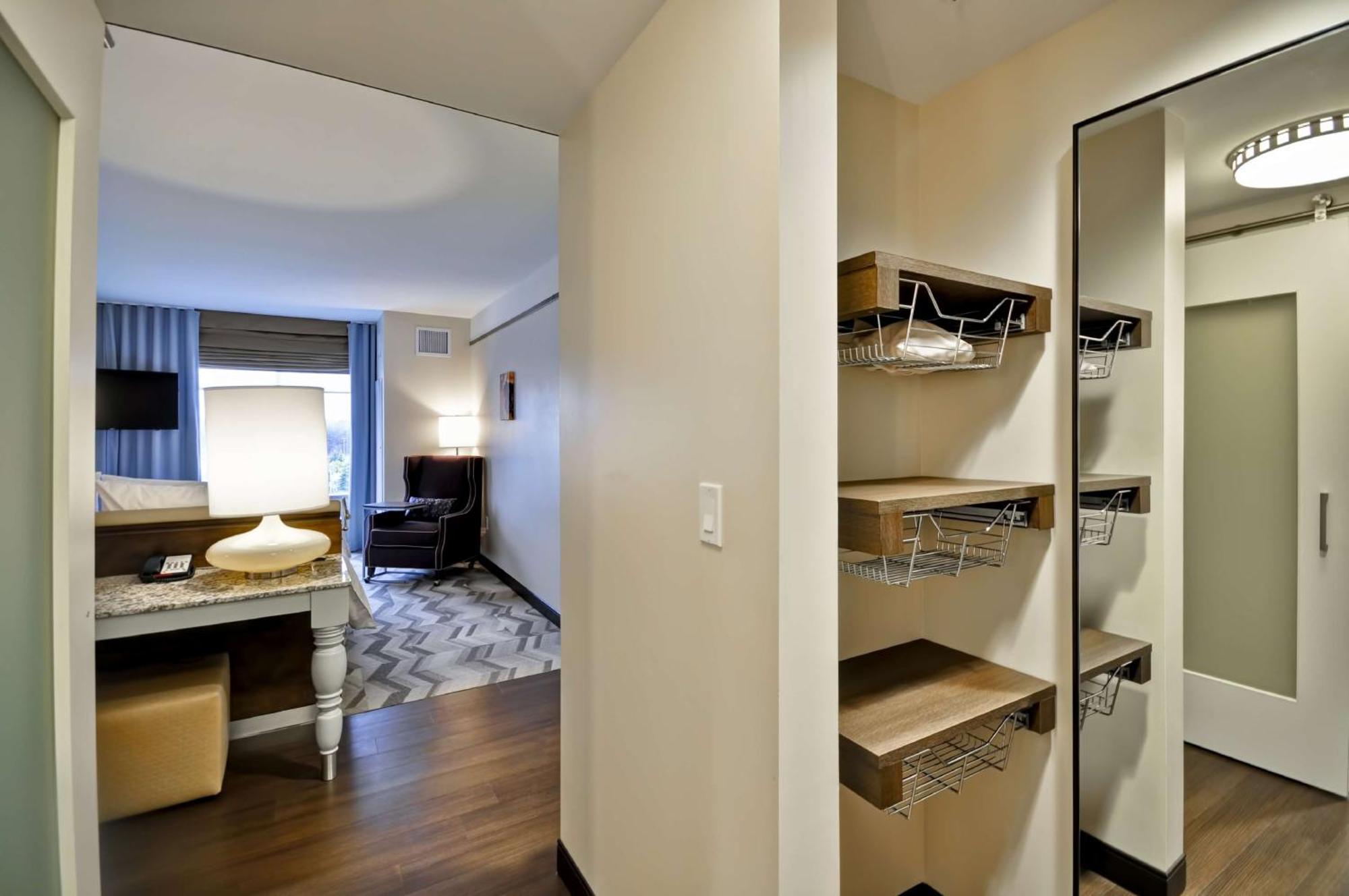 Hilton Garden Inn Detroit Трой Экстерьер фото