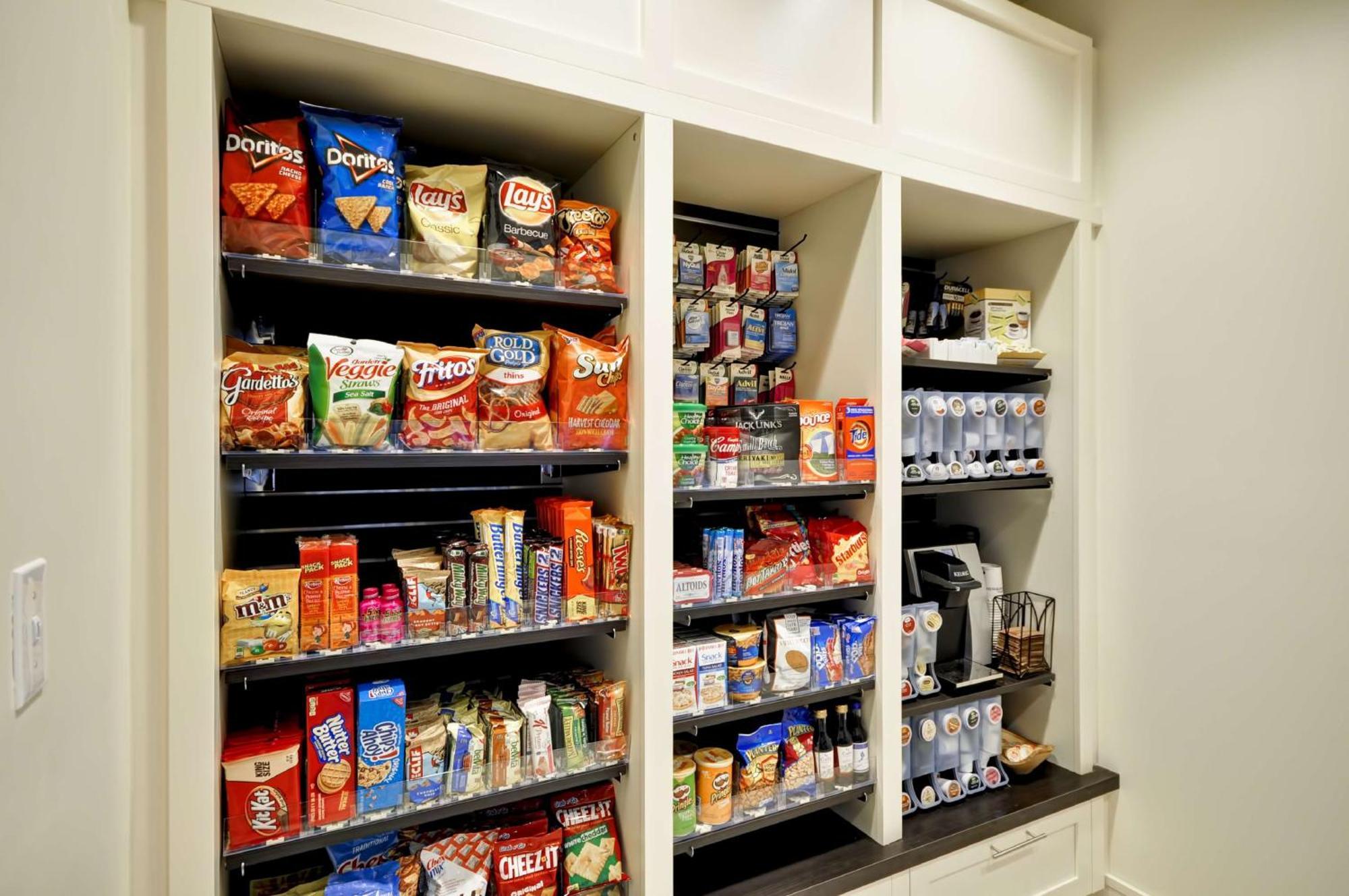 Hilton Garden Inn Detroit Трой Экстерьер фото