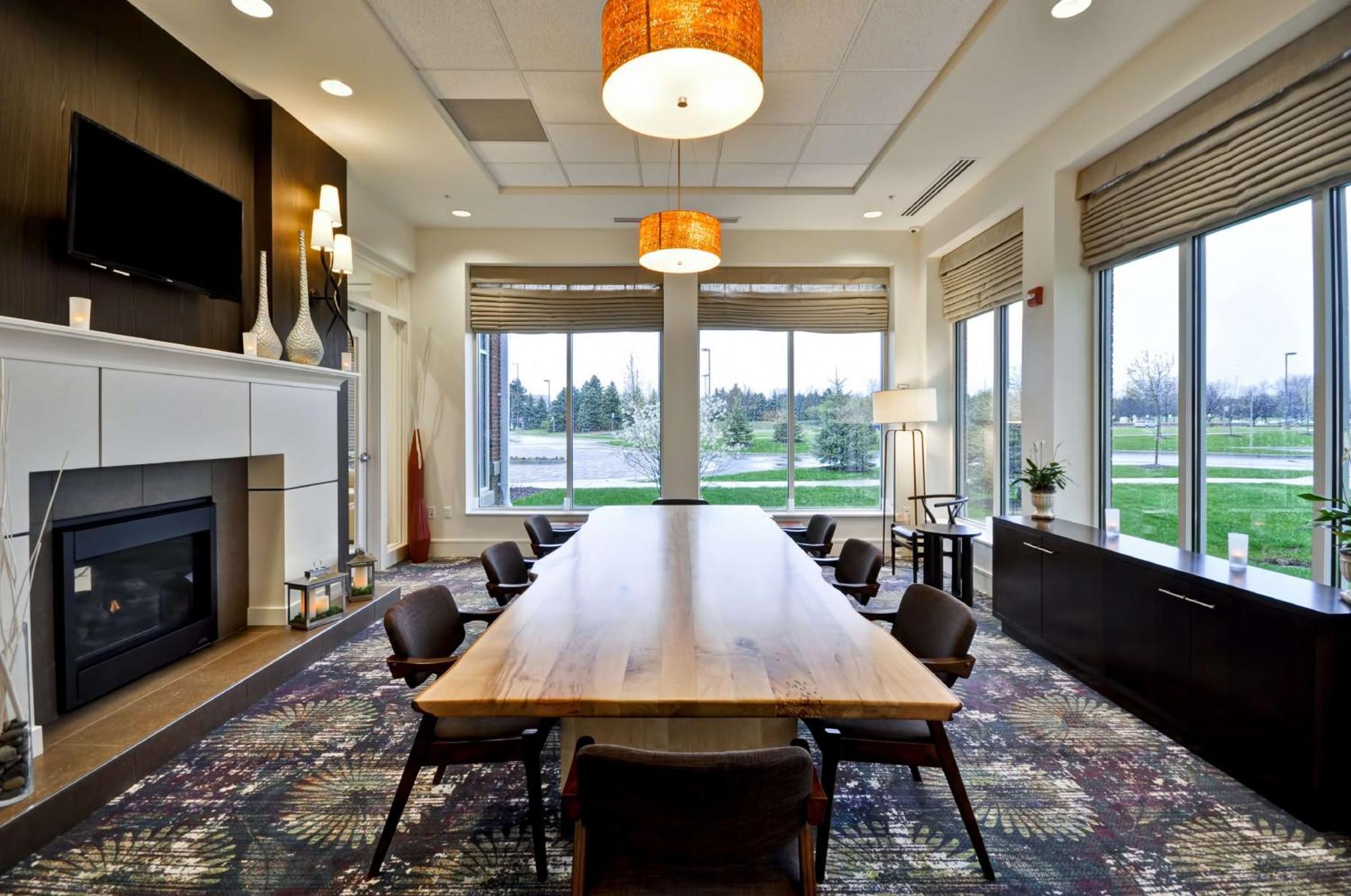 Hilton Garden Inn Detroit Трой Экстерьер фото